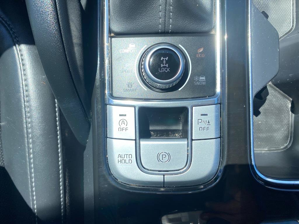 Used 2021 Sangria Kia S image 14