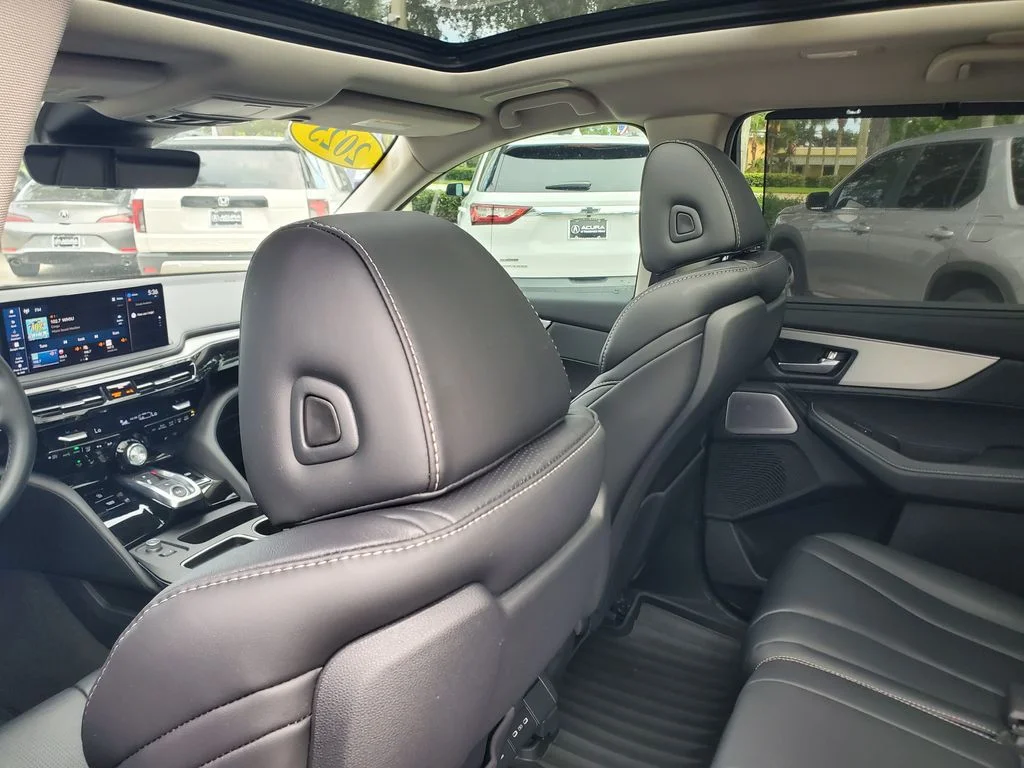 Used 2025 Silver Acura Technology Package image 11