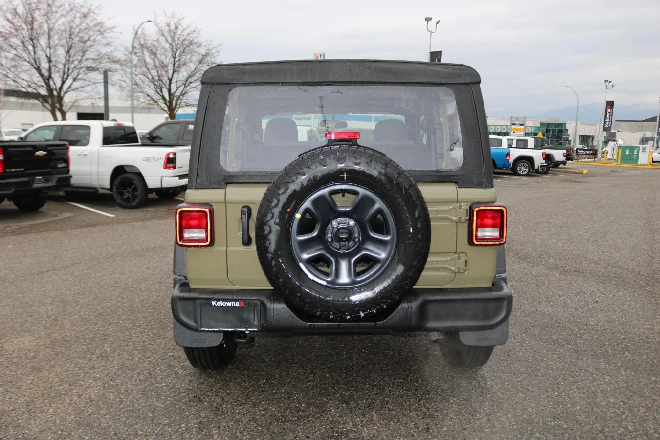 New 2026 41 (pj5) Jeep Sport image 6