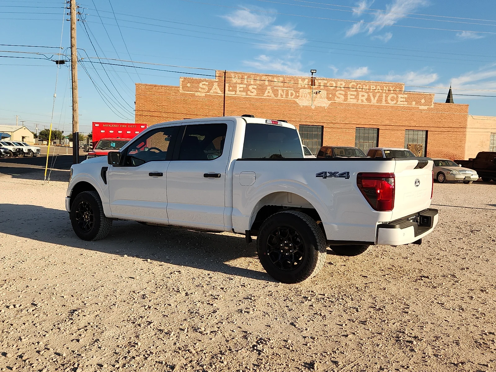 New 2026 Oxford White Ford STX image 4