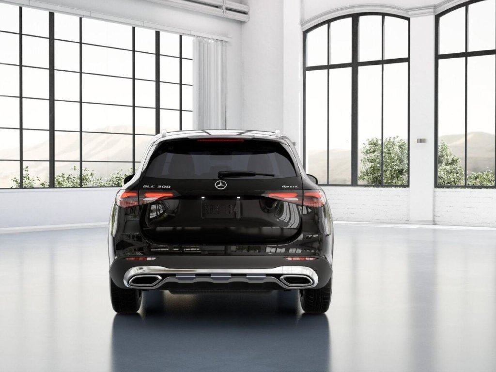 New 2027 Black Mercedes-Benz GLC 300 image 67