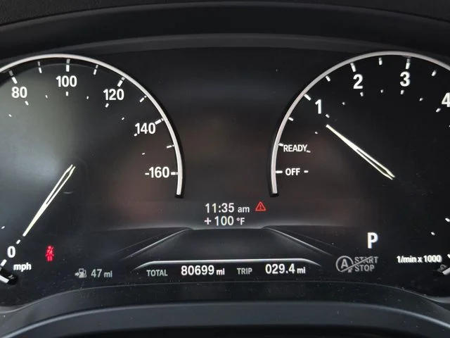 Used 2020 Alpine White BMW sDrive30i image 21