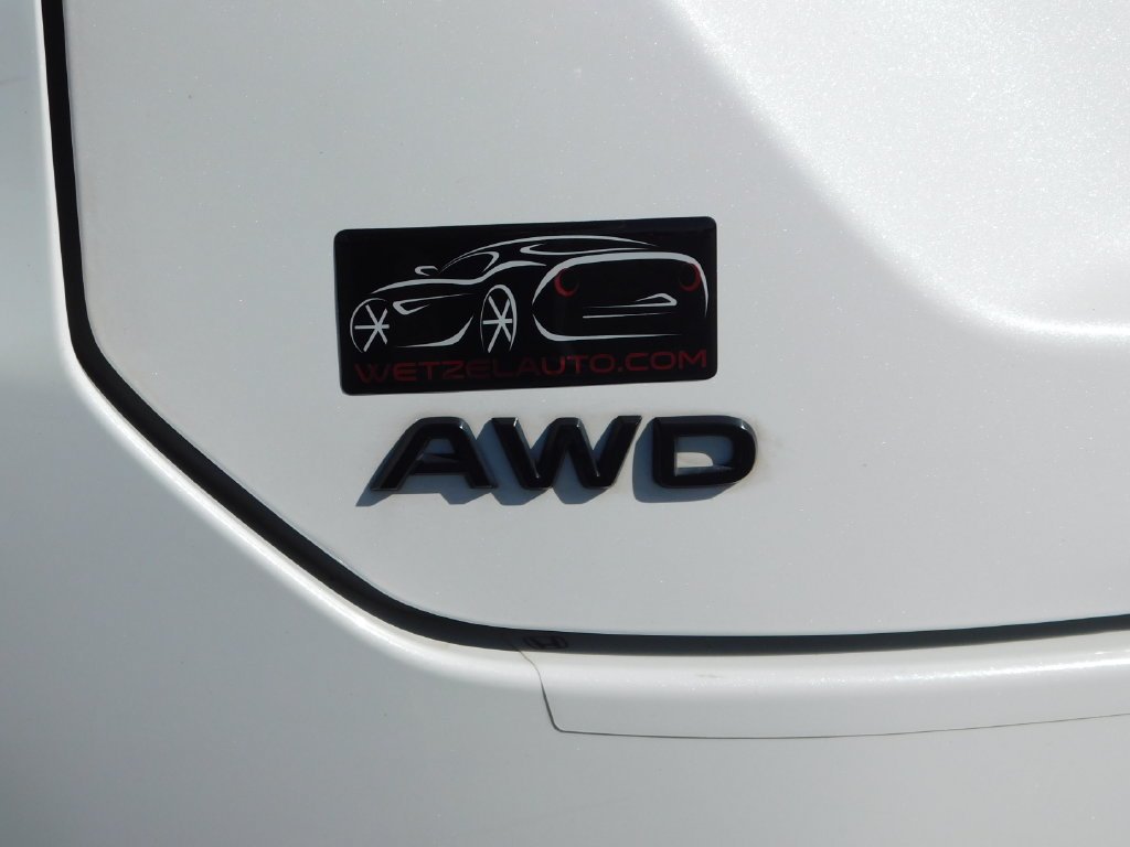Certified Used 2025 Platinum White Pearl Honda AWD EX-L image 102
