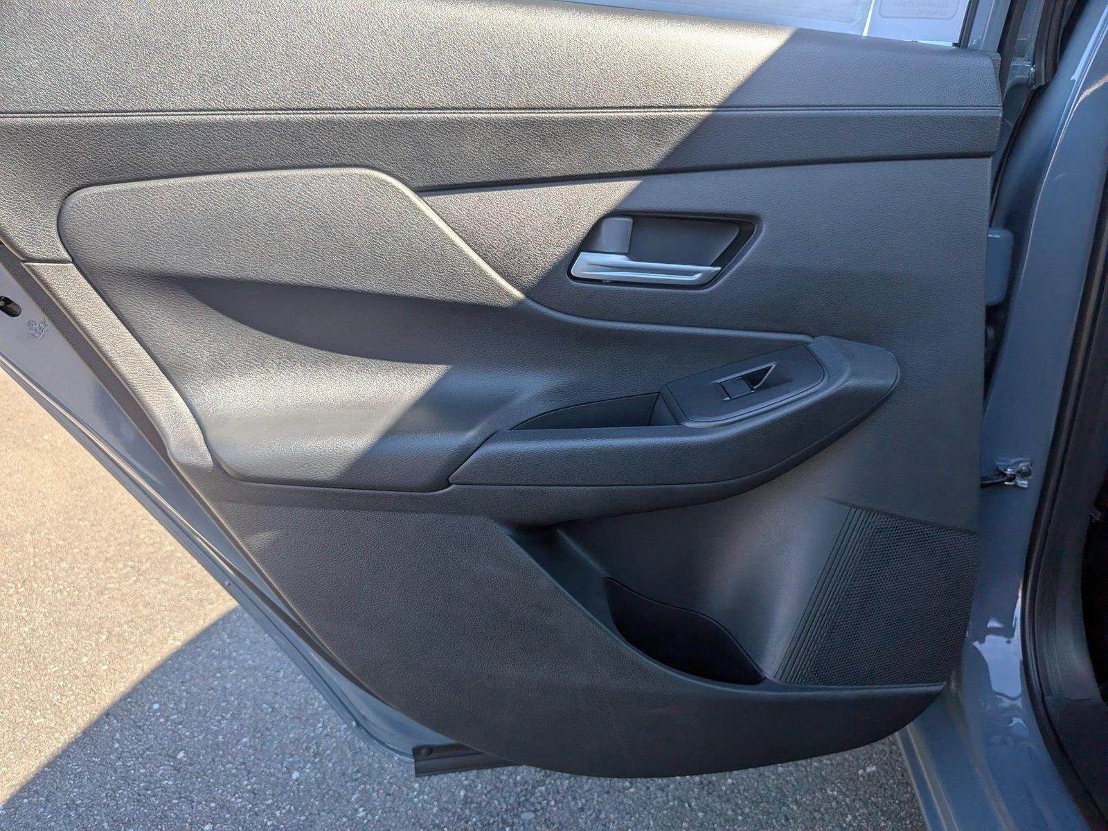 New 2027 Atlantic Gray Metallic Nissan SV image 29