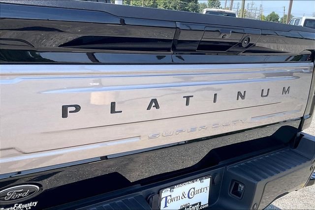 Used 2025 Black Metallic Ford Platinum image 14