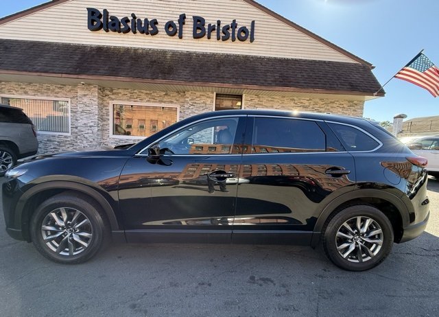 2023 Mazda CX-9 Touring photo 3