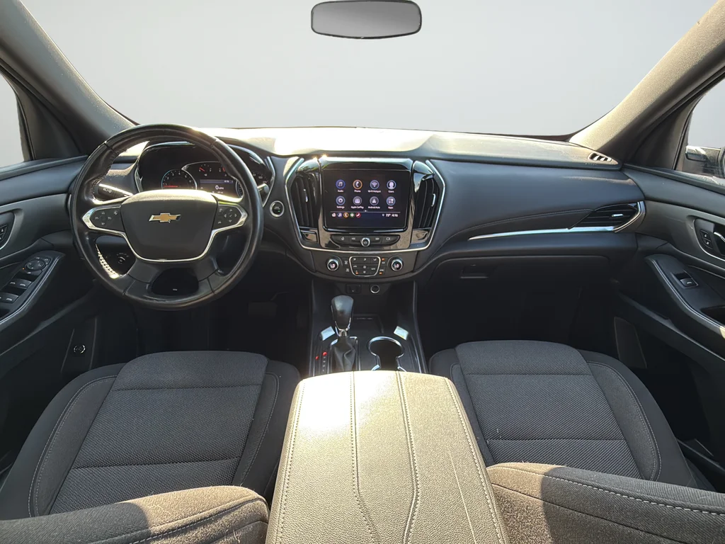 Used 2022 Blue Chevrolet LT image 9