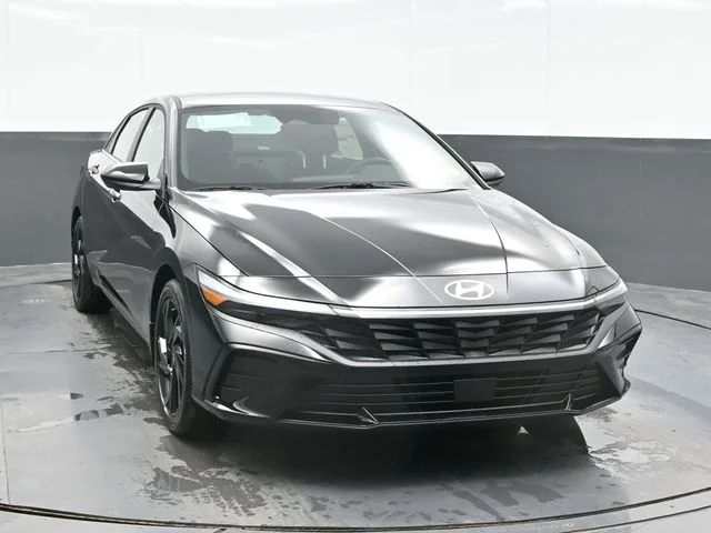 New 2026 Black Hyundai SEL Sport image 6