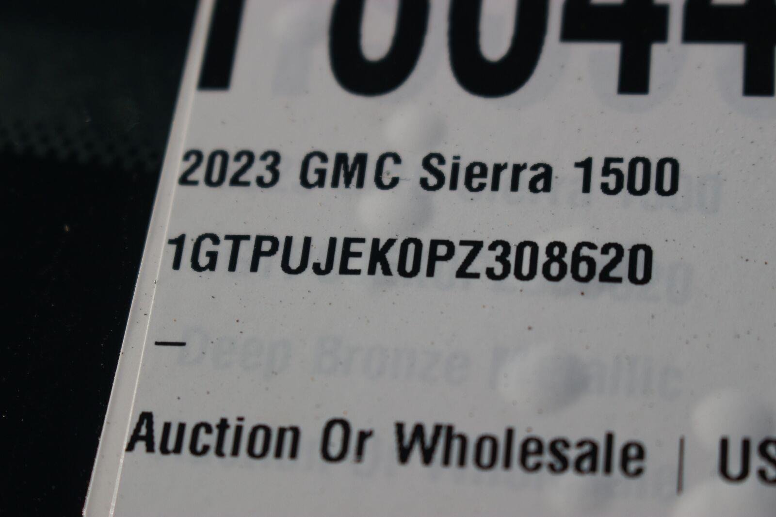 Used 2023 Deep Bronze Metallic GMC Elevation image 39