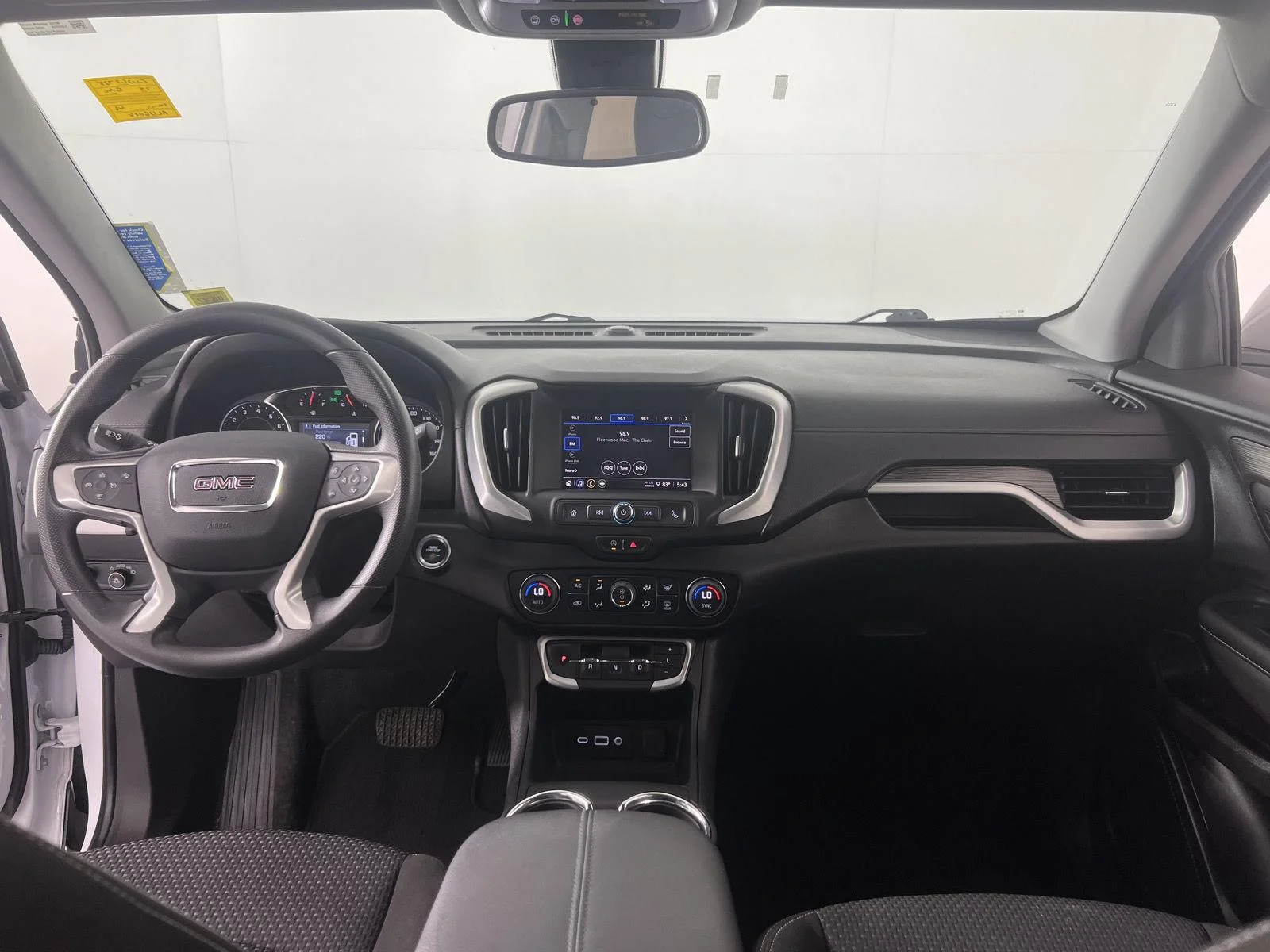 Used 2024 Summit White GMC SLE image 4