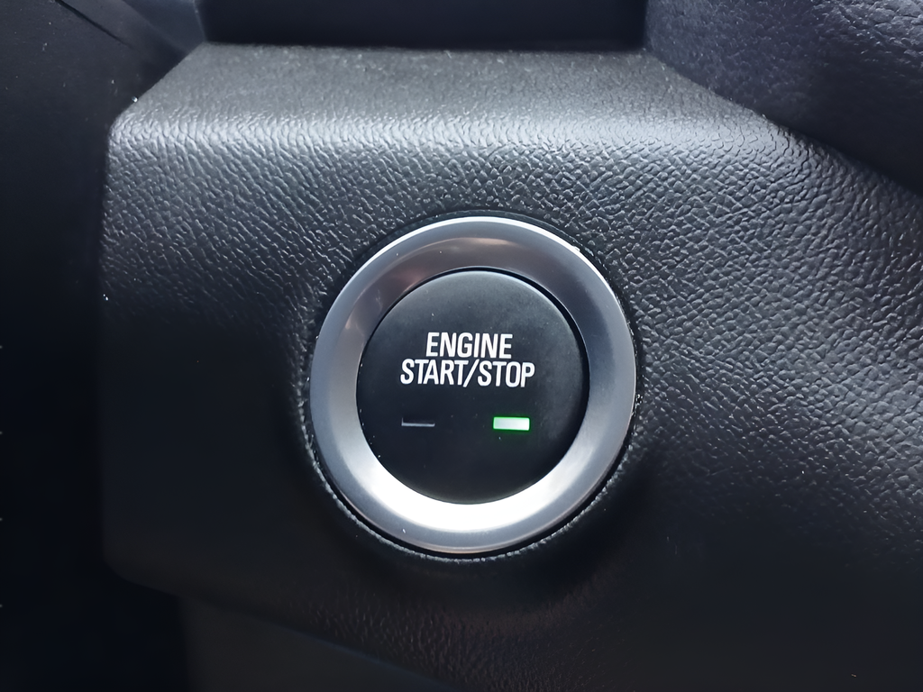Used 2024 Silver GMC SLE image 21
