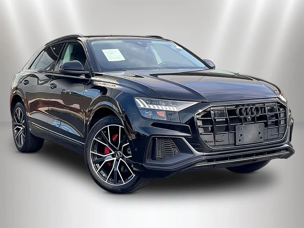 Used 2023 Black Metallic Audi 55 Premium Plus image 3