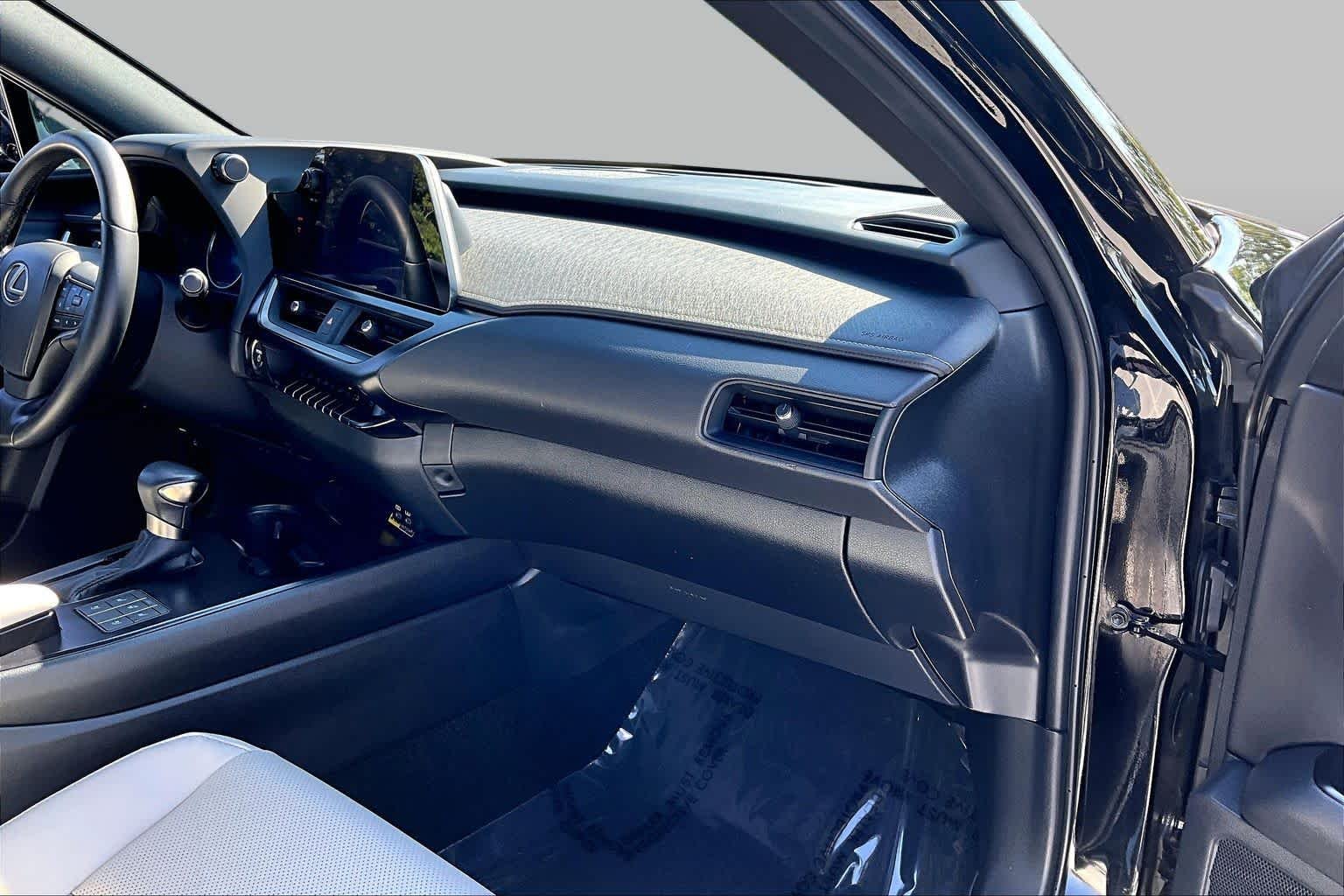 Used 2023 Obsidian Lexus Premium image 18