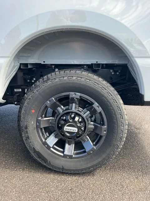 New 2026 Avalanche Ford F-350® XL image 31