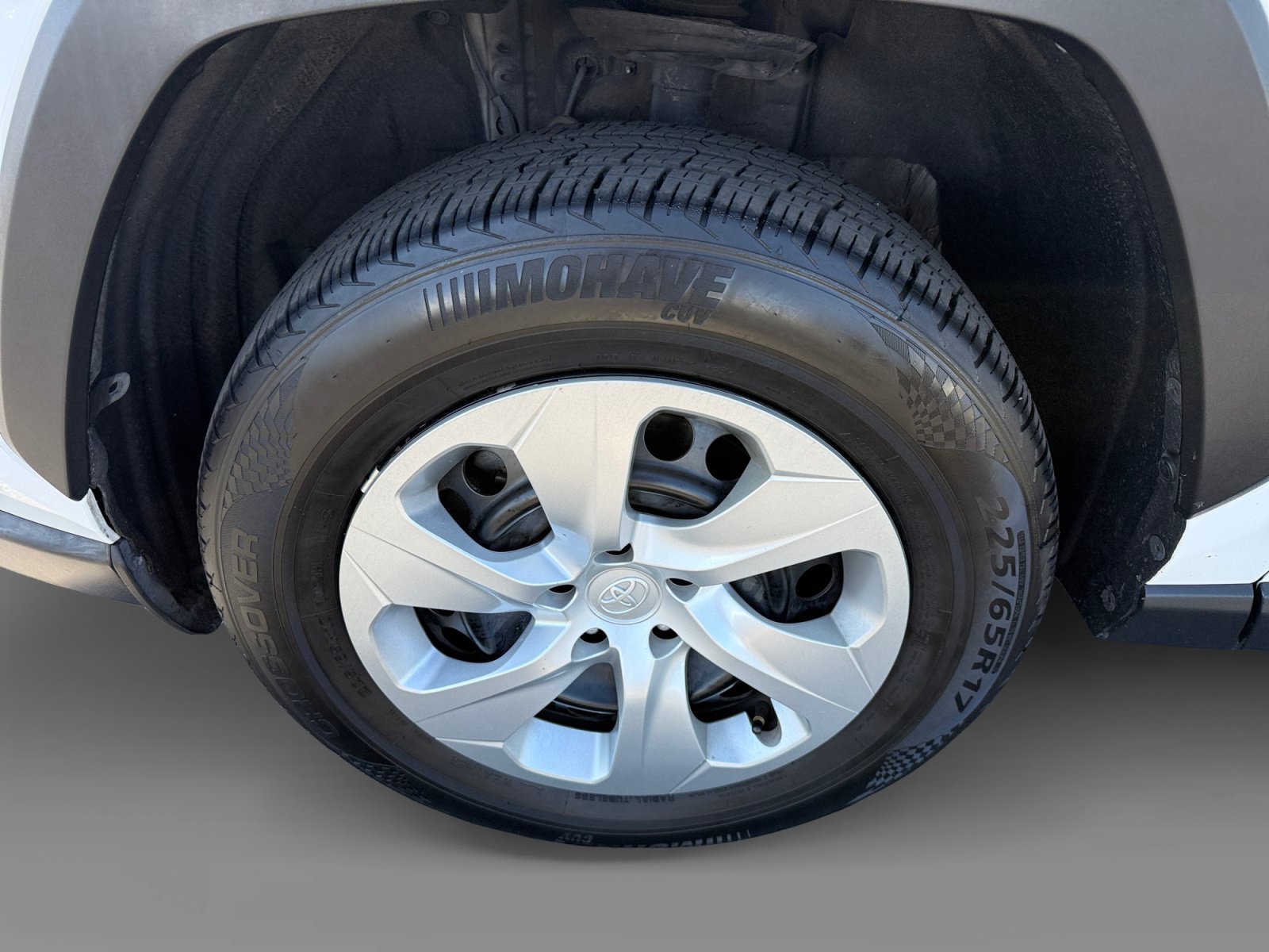 Used 2021 Super White Toyota LE image 9