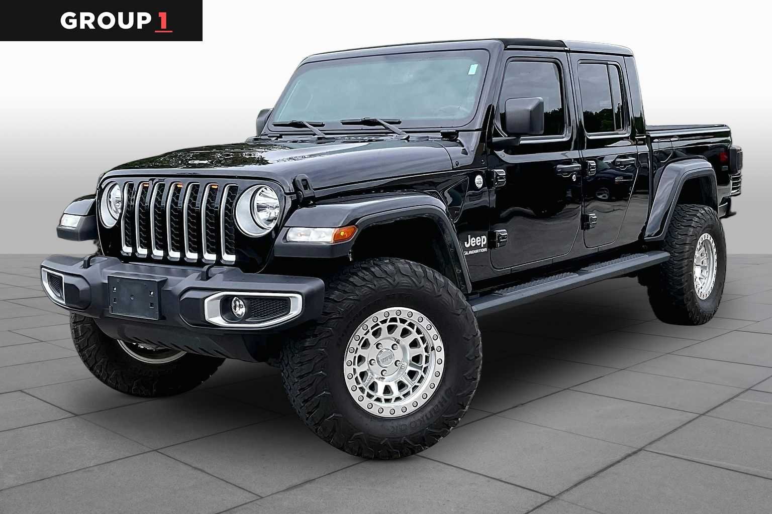 2021 Jeep Gladiator Overland's photo