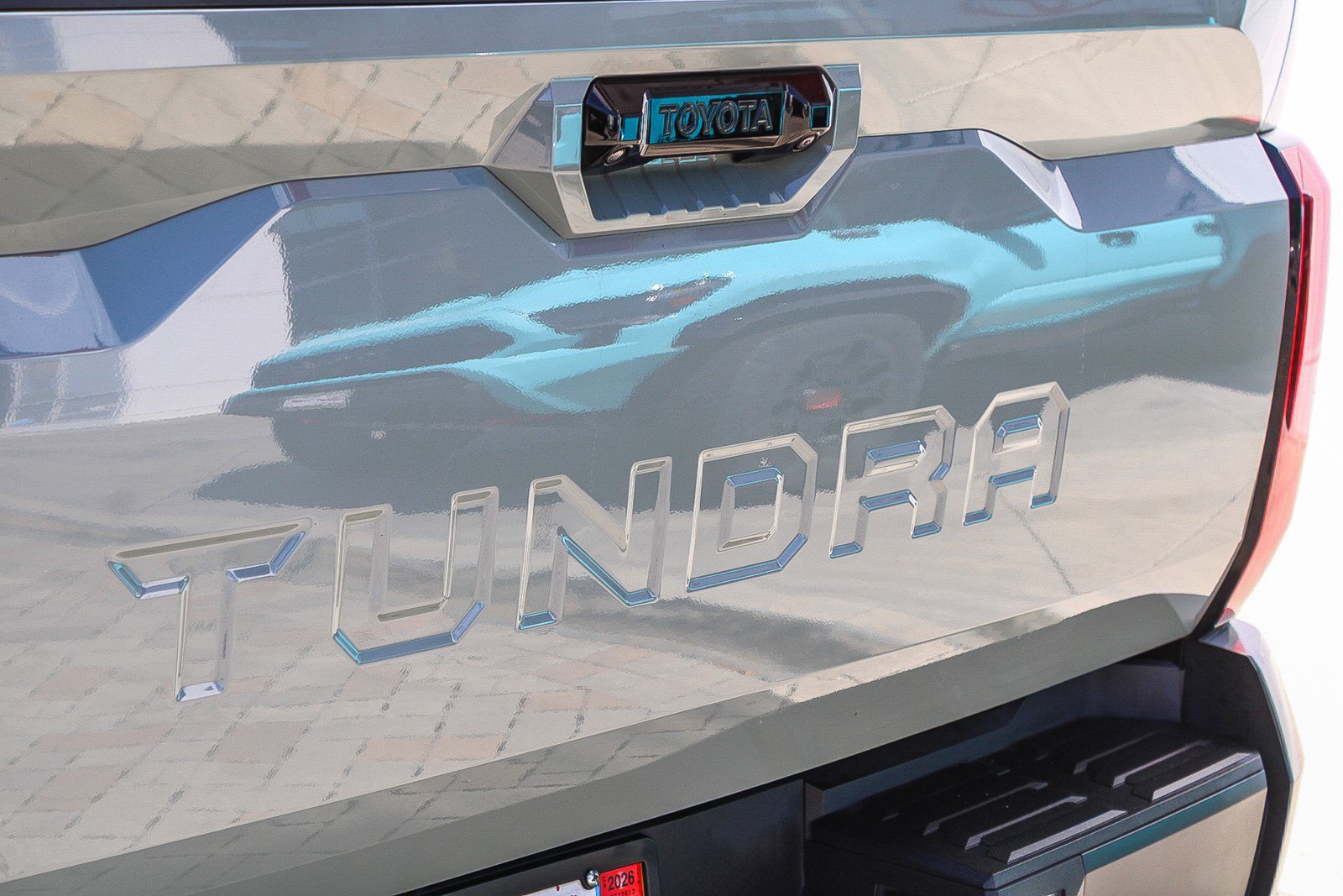 Used 2024 Lunar Rock Toyota Limited Hybrid image 10