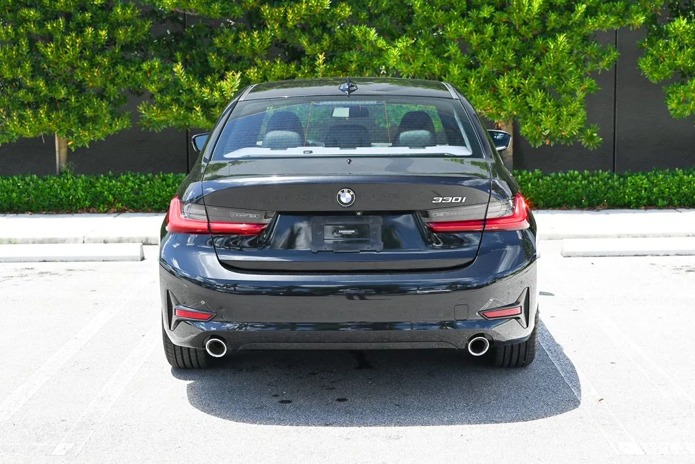 Used 2019 Black BMW 330i image 5