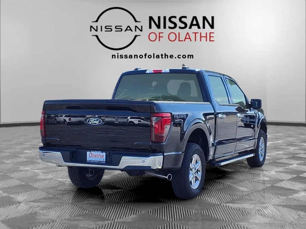 Used 2025 Black Ford XLT image 29