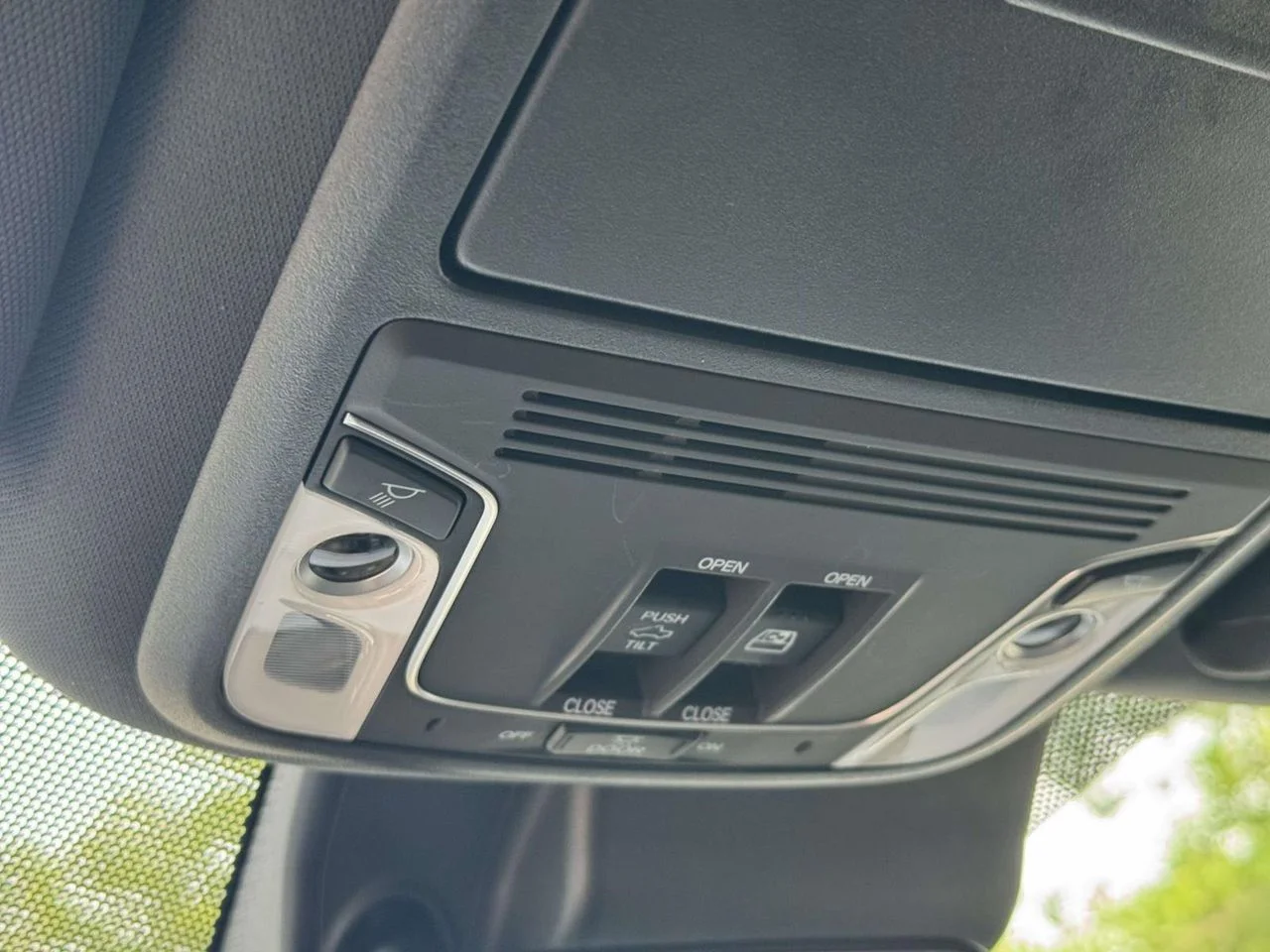 2025 Honda Ridgeline TrailSport - Photo 35