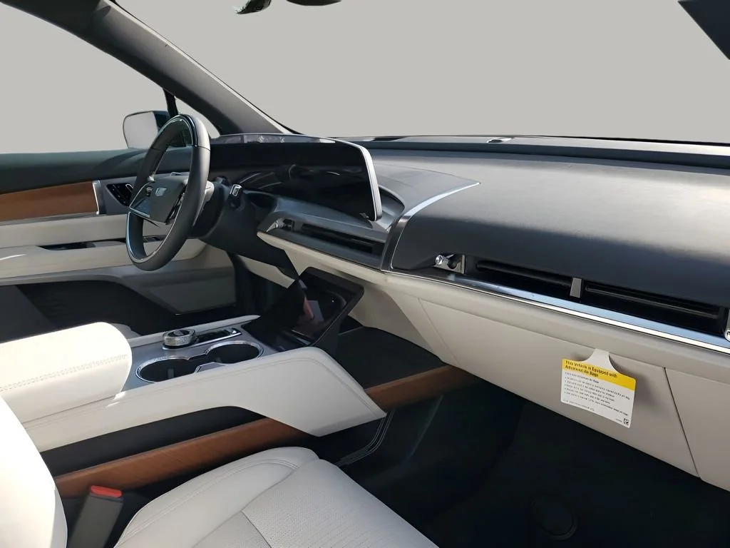 2026 Cadillac VISTIQ Sport - Photo 15