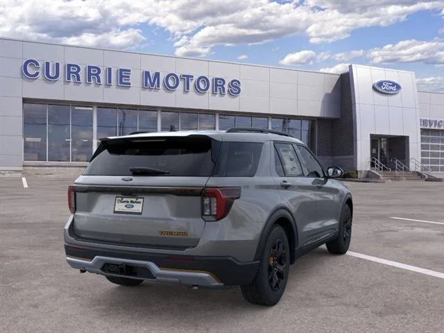New 2026 Carbonized Gray Metallic Ford Tremor image 8