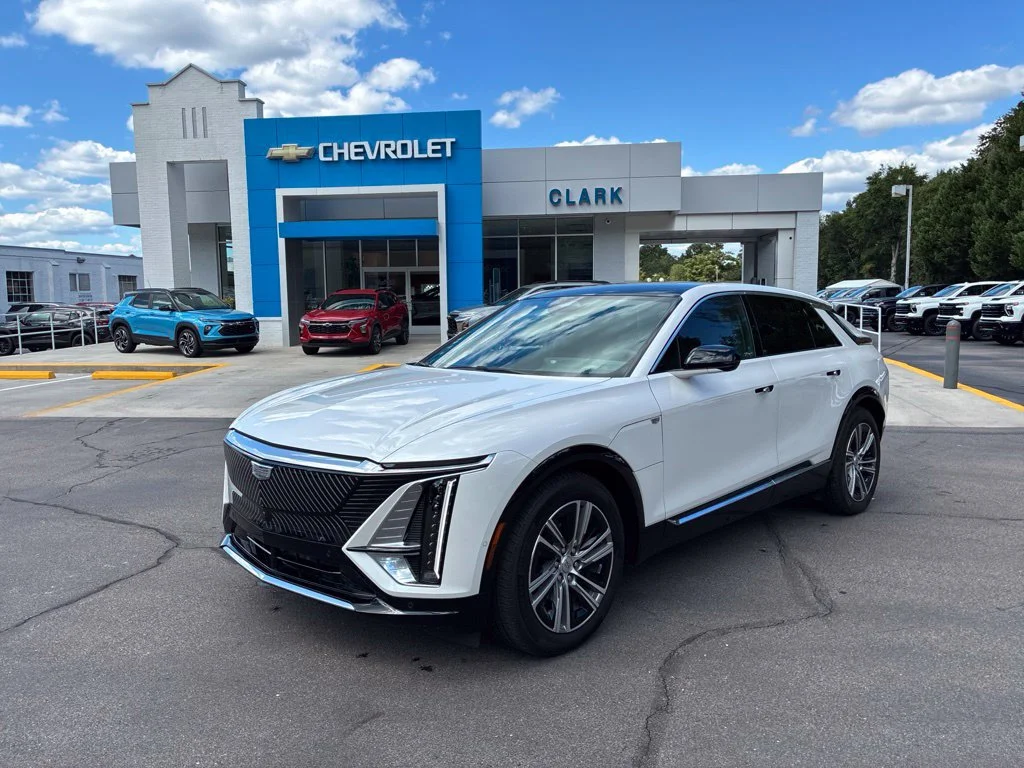 2024 Cadillac LYRIQ