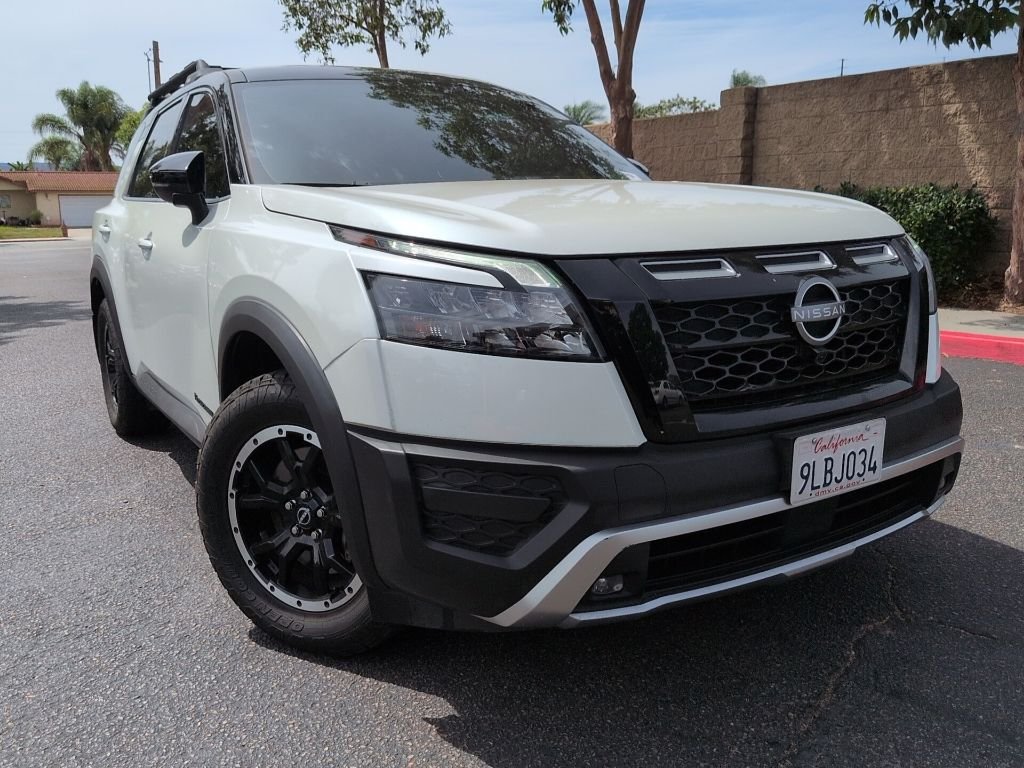 Used 2024 White Nissan Rock Creek image 1