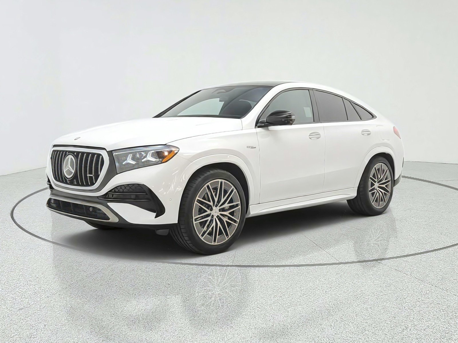 New 2027 MANUFAKTUR Moonlight White Metallic Mercedes-Benz AMG® GLE 53e 4MATIC+ Coupe image 1