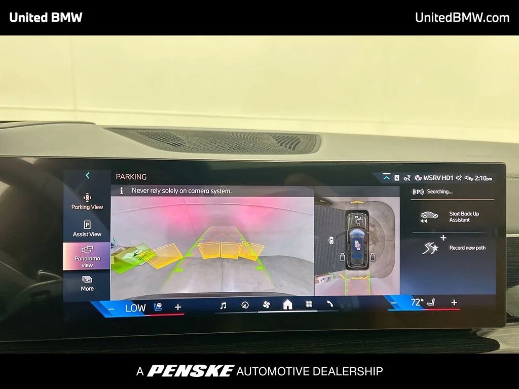 Used 2026 Manhattan Green Metallic BMW xDrive40i image 17