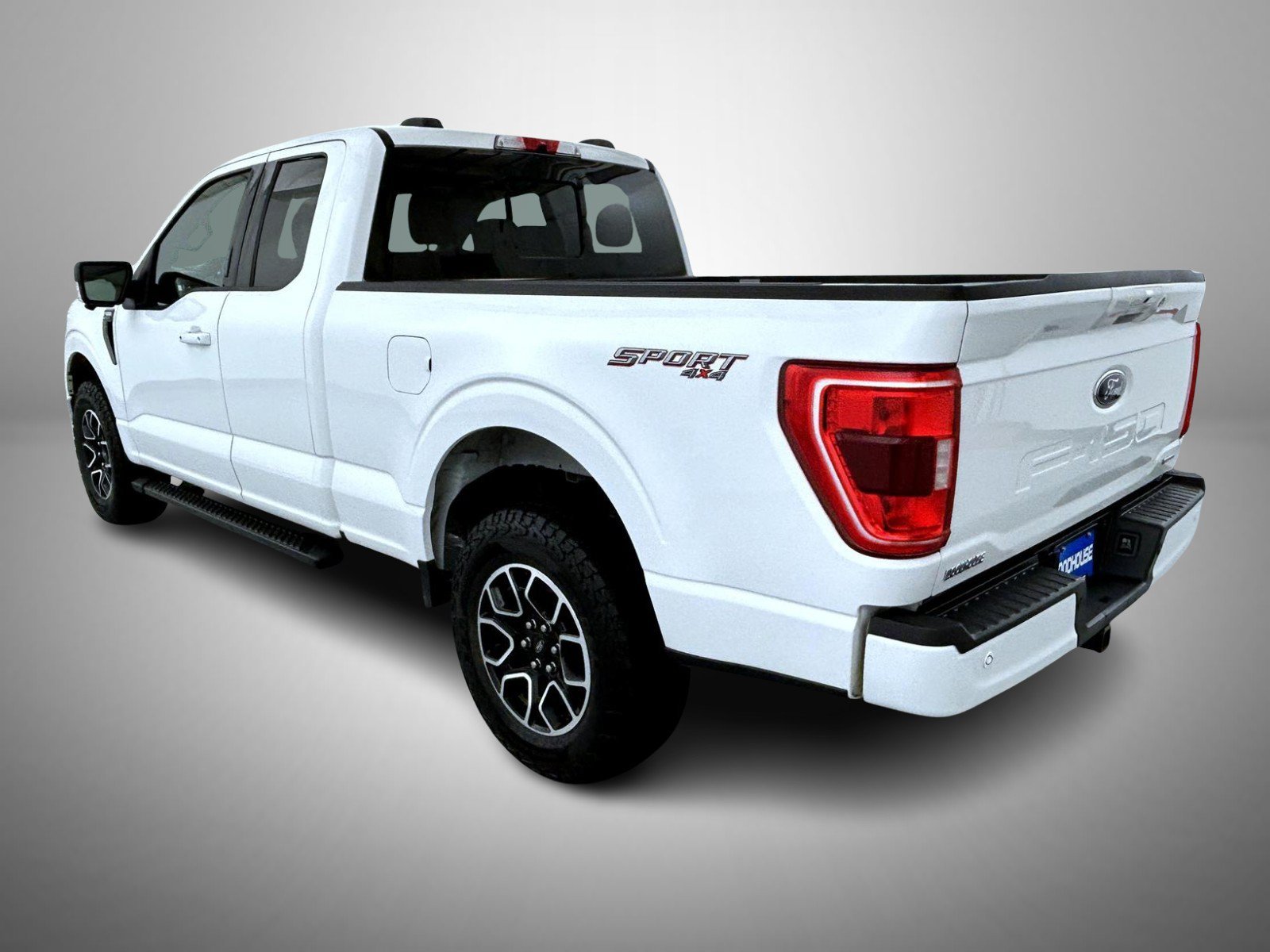 Used 2022 White Ford XLT image 7