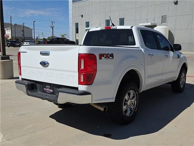 Used 2023 Oxford White Ford XL 4x4 SuperCrew 5 ft. box 126.8 in. WB image 3