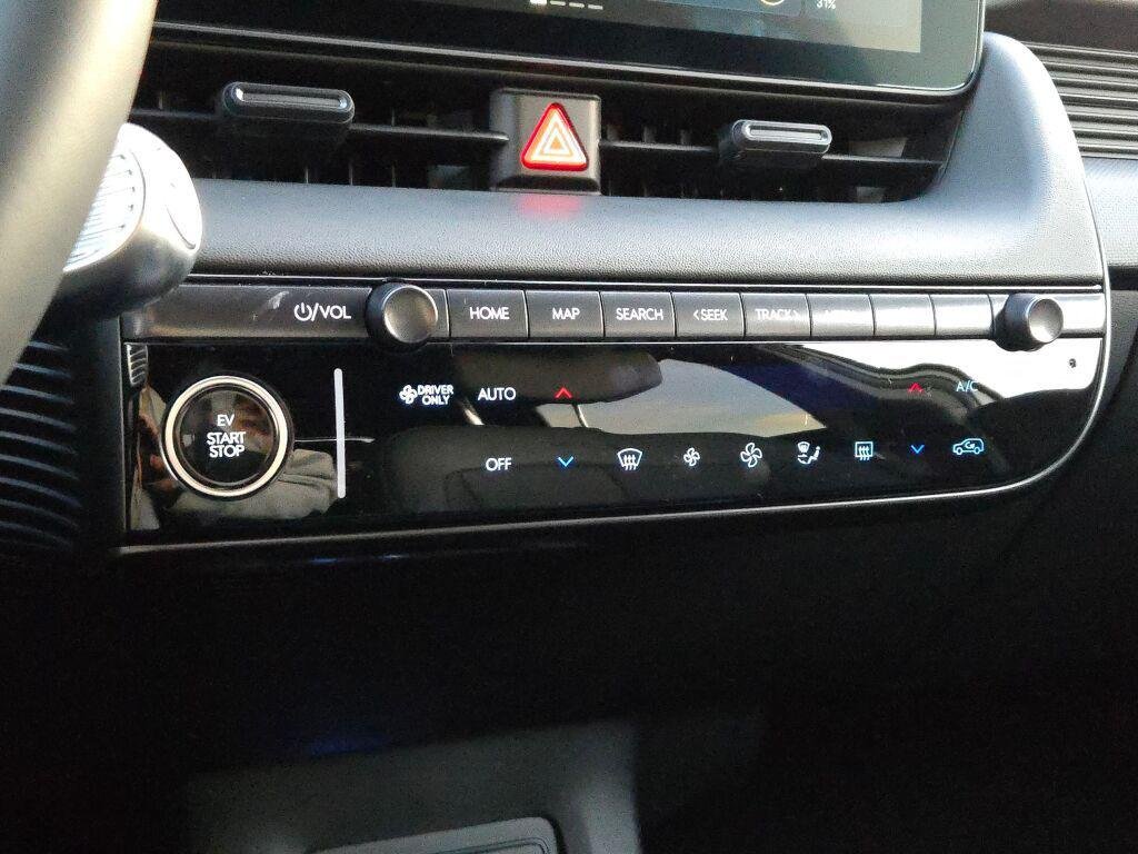New 2025 White Hyundai XRT image 29