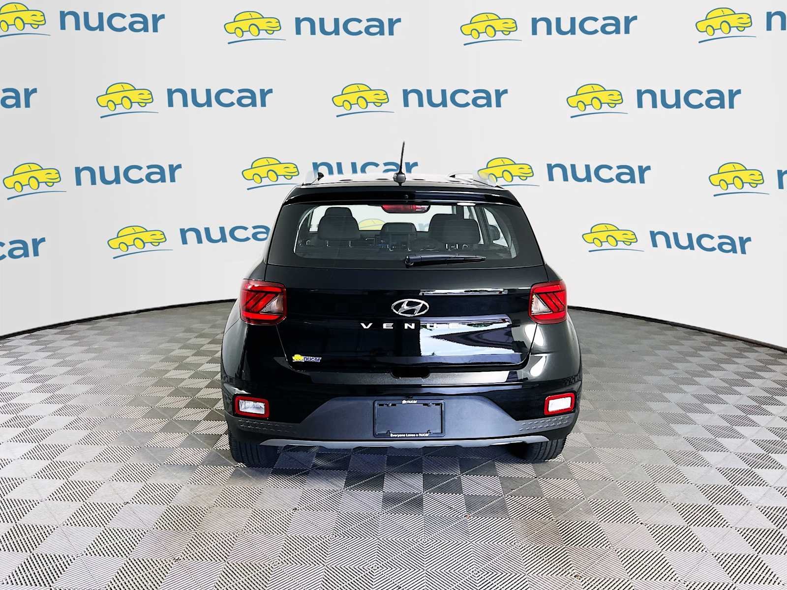 Used 2023 Onyx Black Hyundai SEL image 6