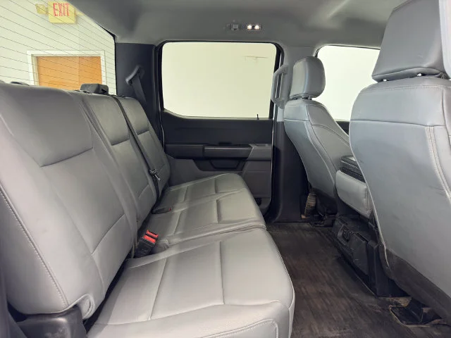 Used 2023 Oxford White Ford XL image 20