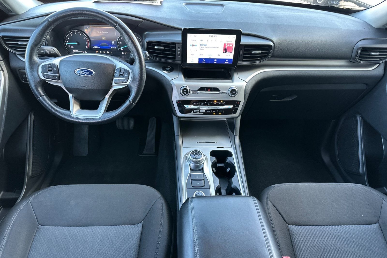 Used 2022 Red Ford XLT image 13
