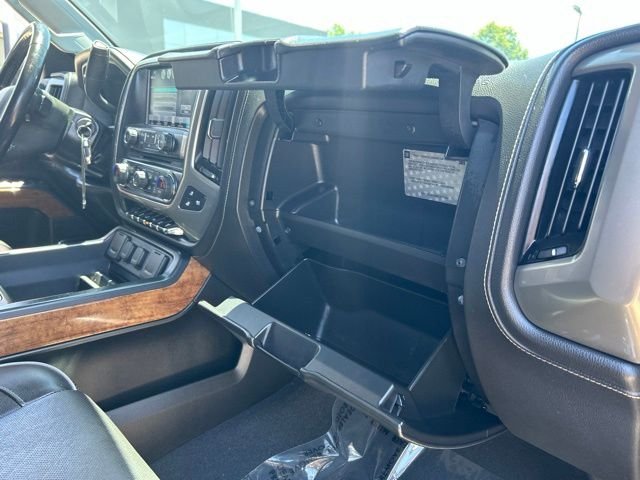 Used 2019 Black Chevrolet High Country image 15