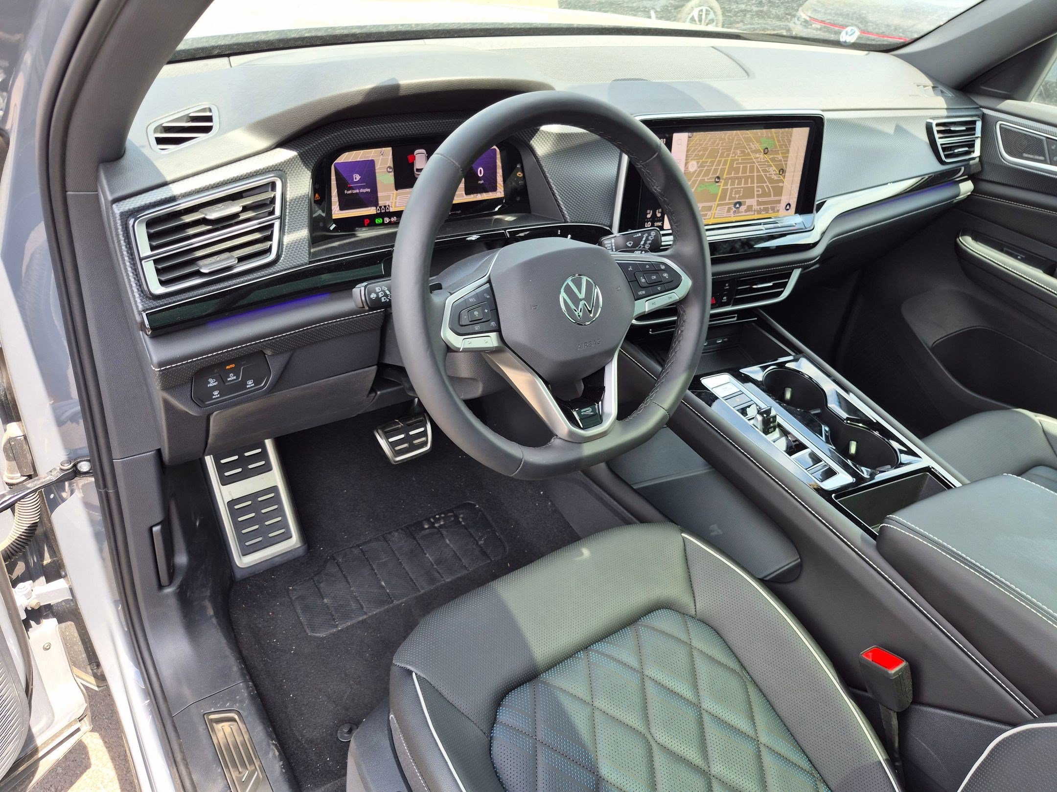 New 2026 Gray Volkswagen 2.0T SEL Premium R-Line image 10
