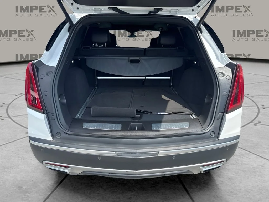 Used 2025 White Cadillac Premium Luxury image 30