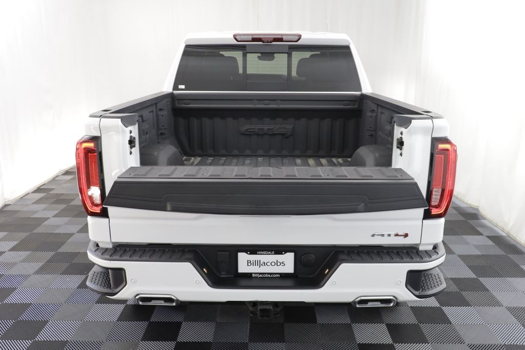 Used 2023 White GMC AT4 image 20