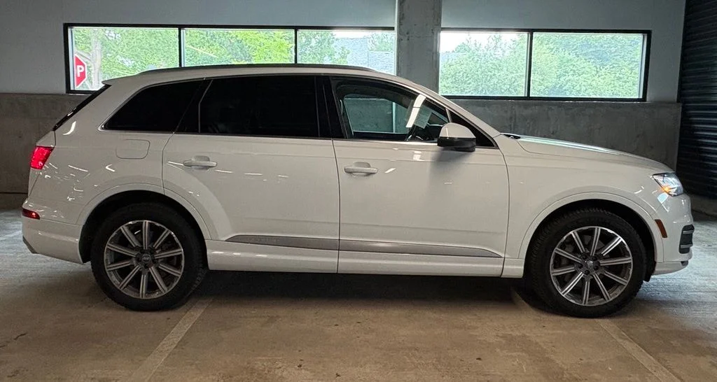 Used 2018 Glacier White Metallic Audi 3.0T Premium Plus image 9