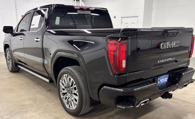 Used 2026 Black GMC Denali Ultimate image 4