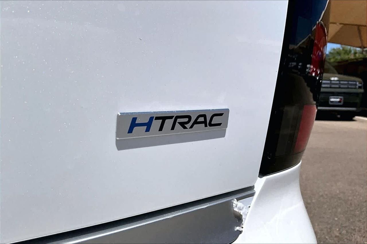 New 2027 Creamy White Pearl Hyundai Calligraphy image 15