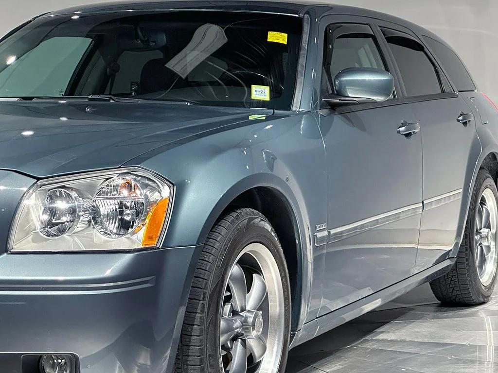 Used 2005 Green Dodge R/T image 5