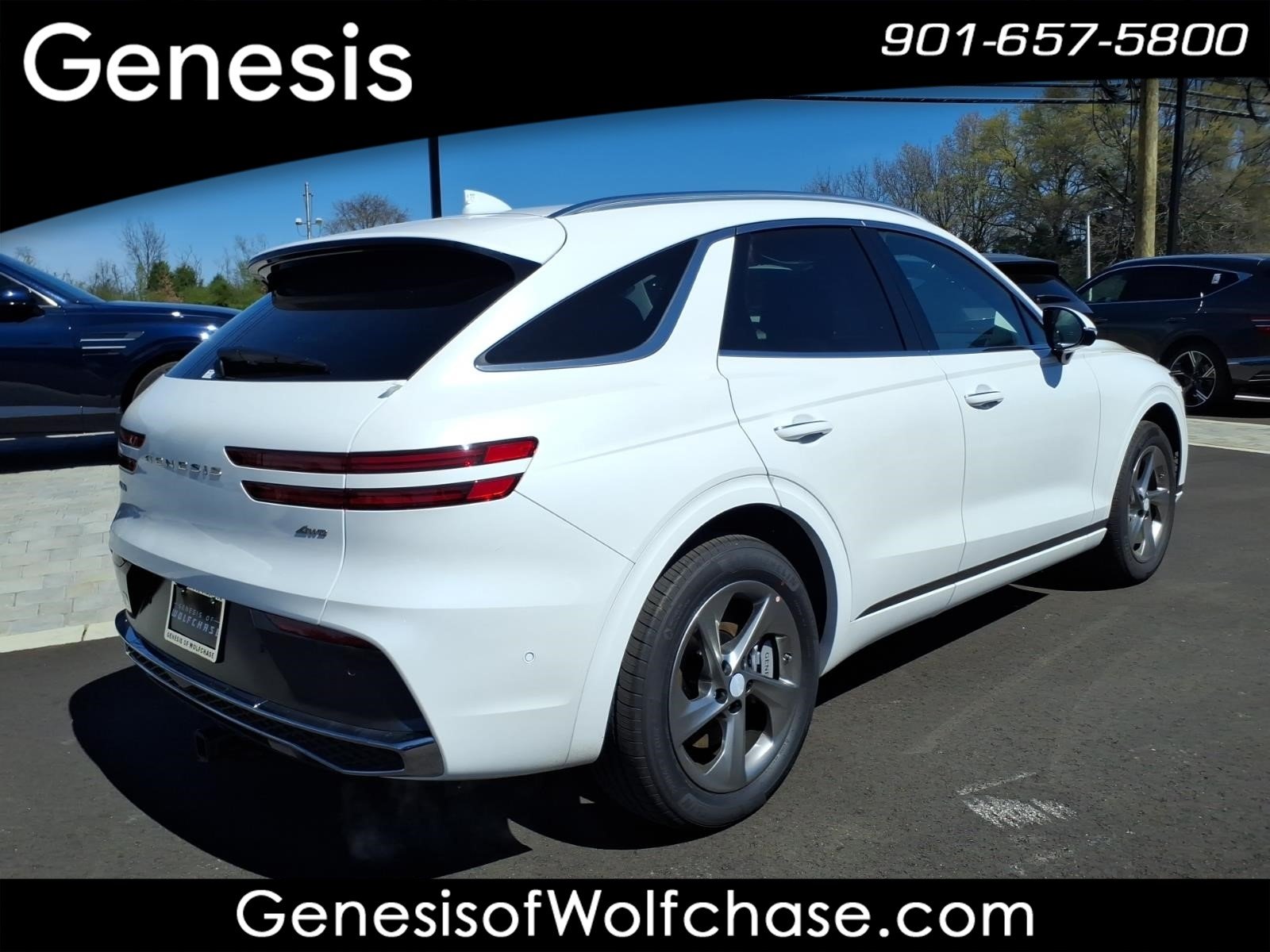 New 2026 White Genesis 2.5T ADVANCED image 5