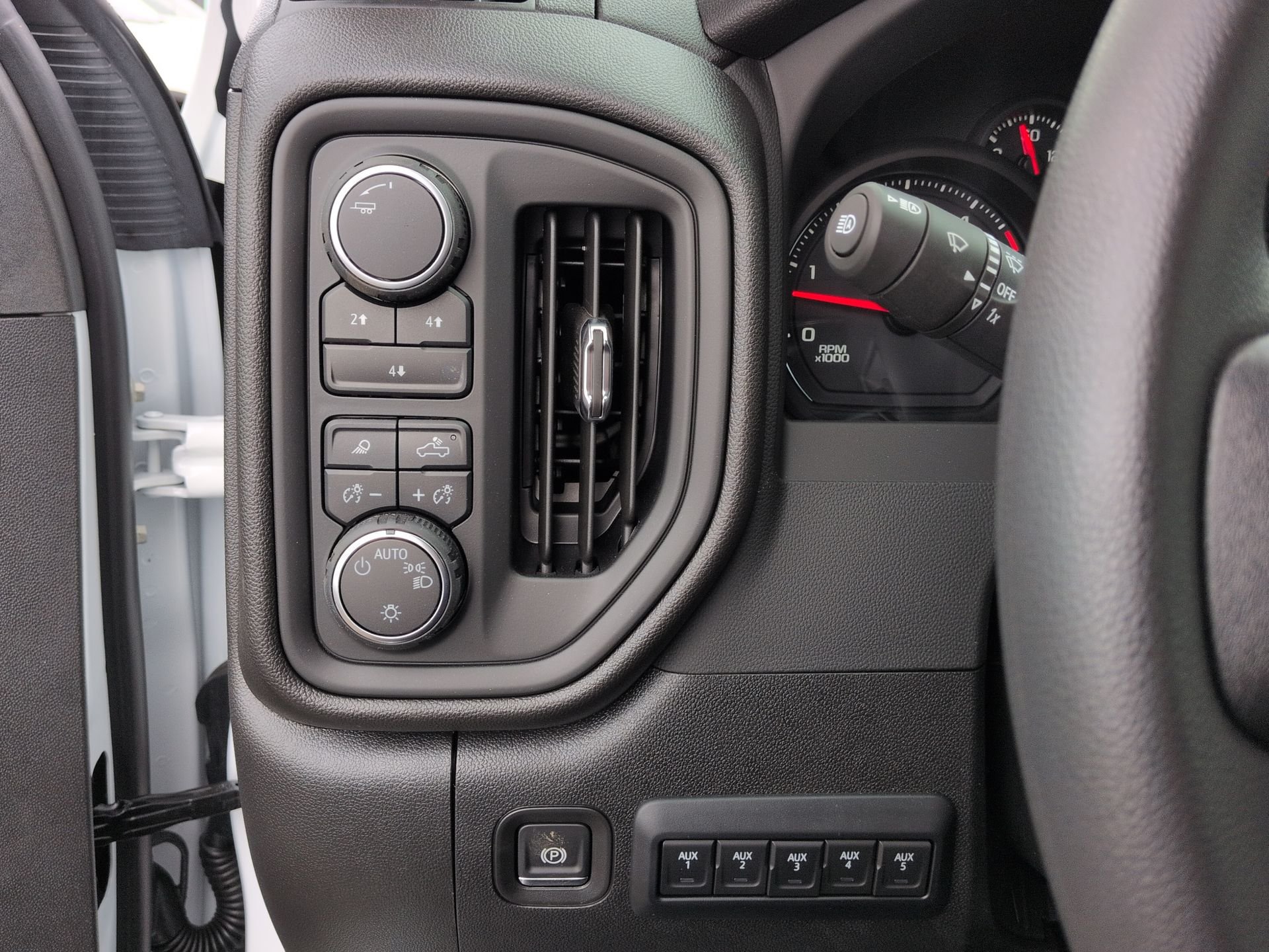2025 Chevrolet Silverado 3500 HD Work Truck - Photo 50