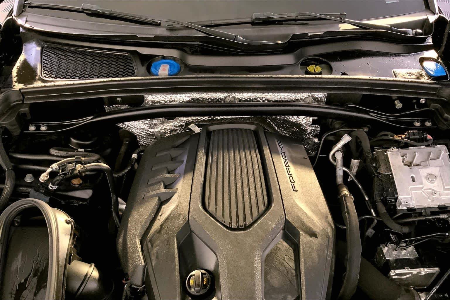 Used 2023 Black Porsche T image 31