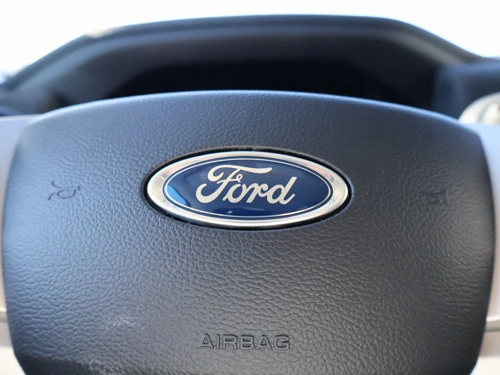 New 2026 Agate Black Metallic Ford Active image 29