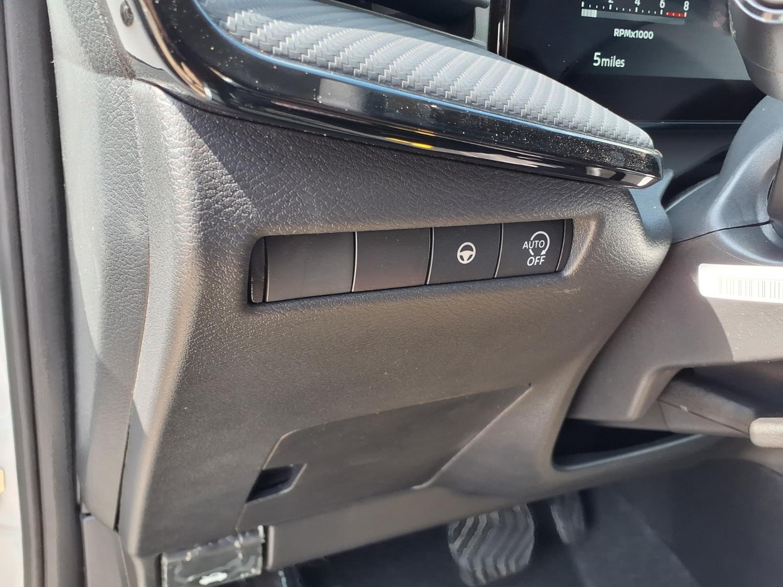 2026 Nissan Kicks SR White at Robbins Nissan