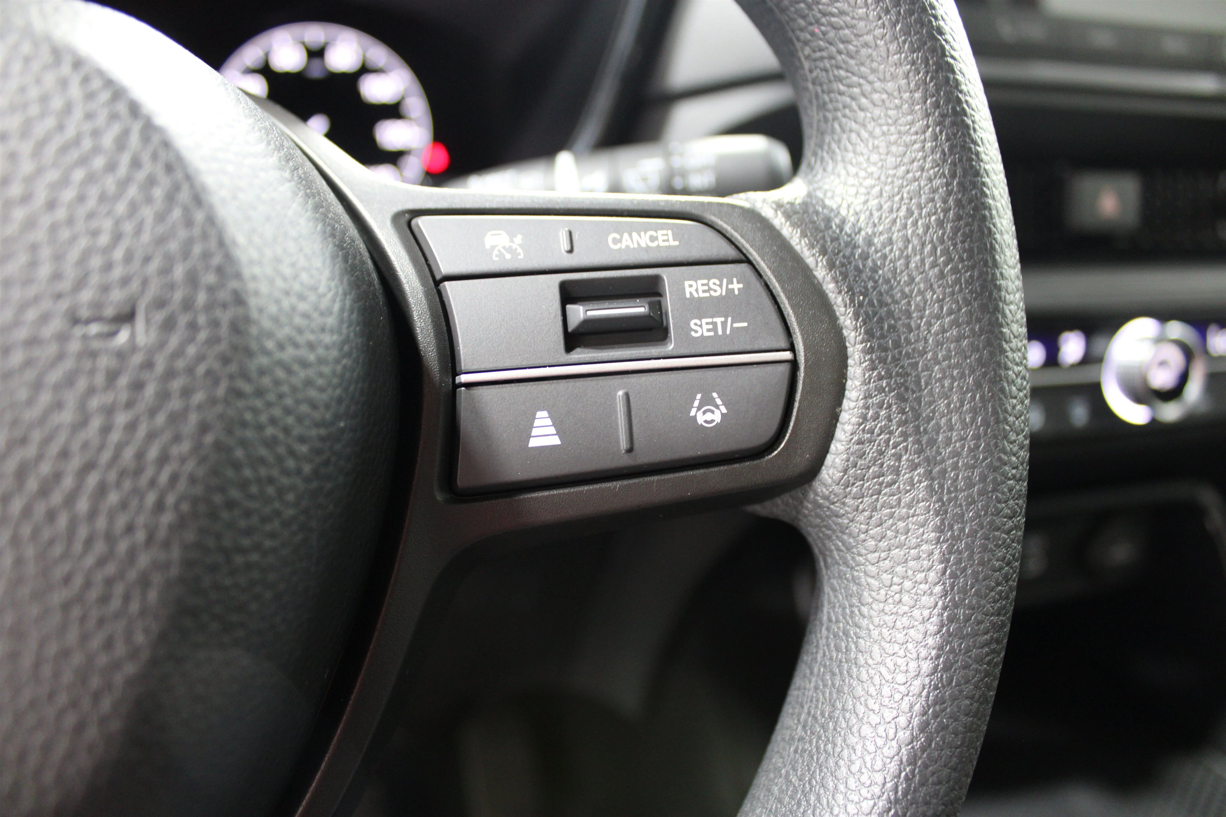 2024 Honda CR-V EX - Photo 11